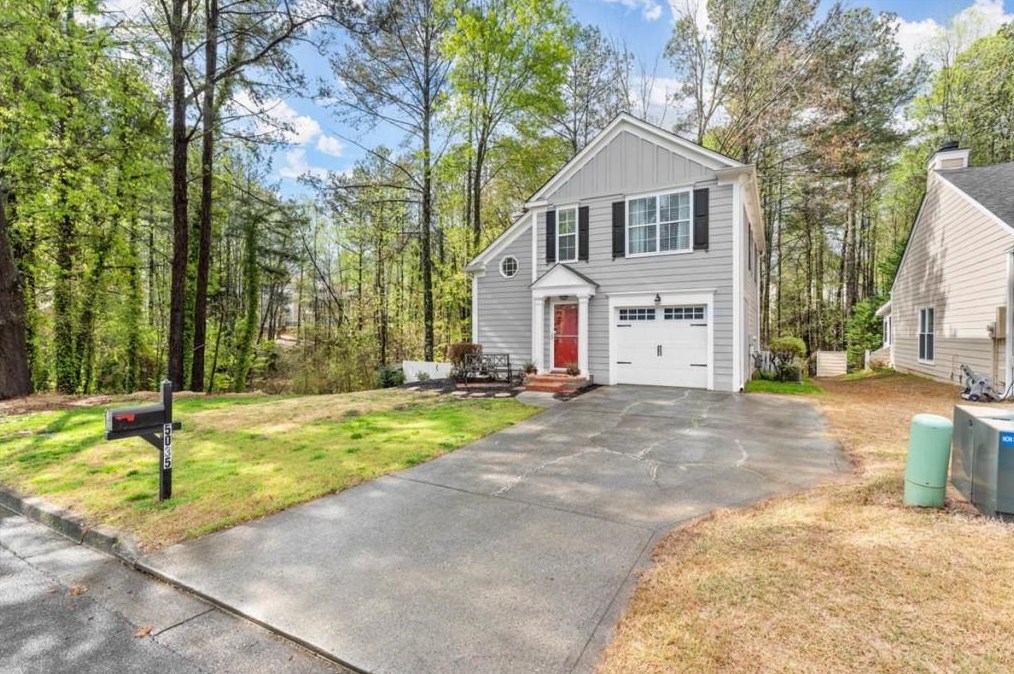 5035 Bridges Dr, Alpharetta GA  30022-6670 exterior