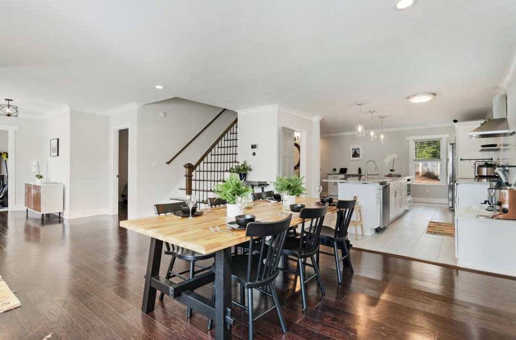 1376 Smith St, Atlanta GA  30316-2734 exterior