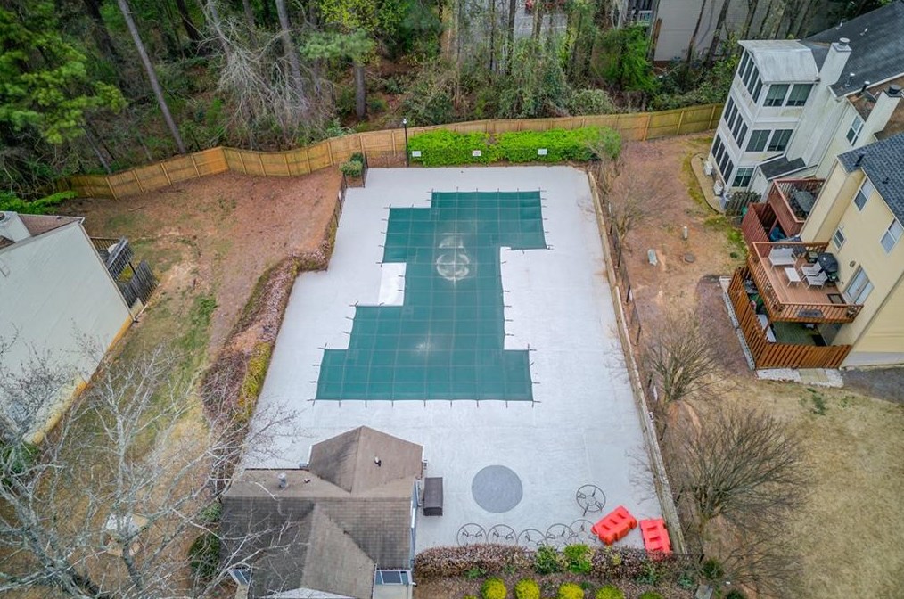 3992 Wolcott Cir, Atlanta GA  30340-4245 exterior
