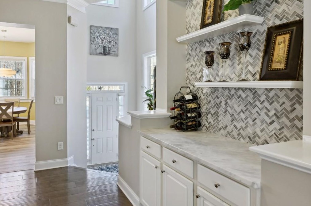 2981 Rivergreen Ln, Atlanta GA 30339-8550 exterior