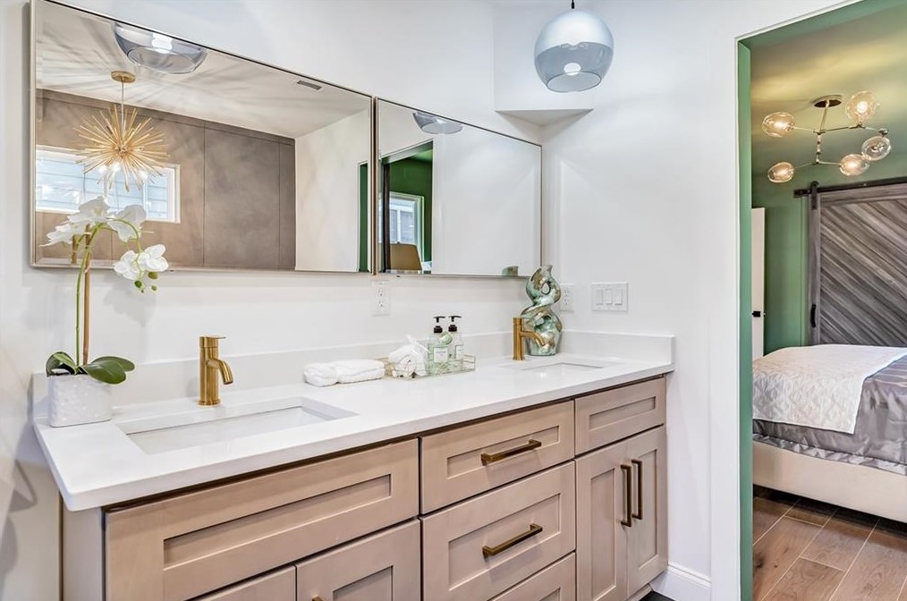 2001 Swazey Dr, Decatur GA  30032-3909 exterior