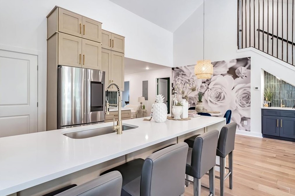 2001 Swazey Dr, Decatur GA  30032-3909 exterior