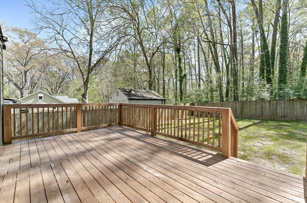 2001 Swazey Dr, Decatur GA  30032-3909 exterior