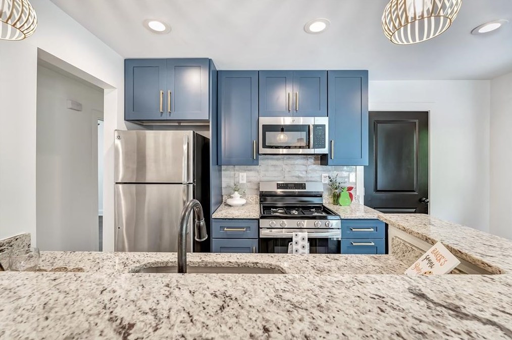 2867 Joyce Ave, Decatur GA  30032-4325 exterior