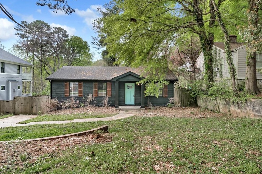 2867 Joyce Ave, Decatur GA  30032-4325 exterior