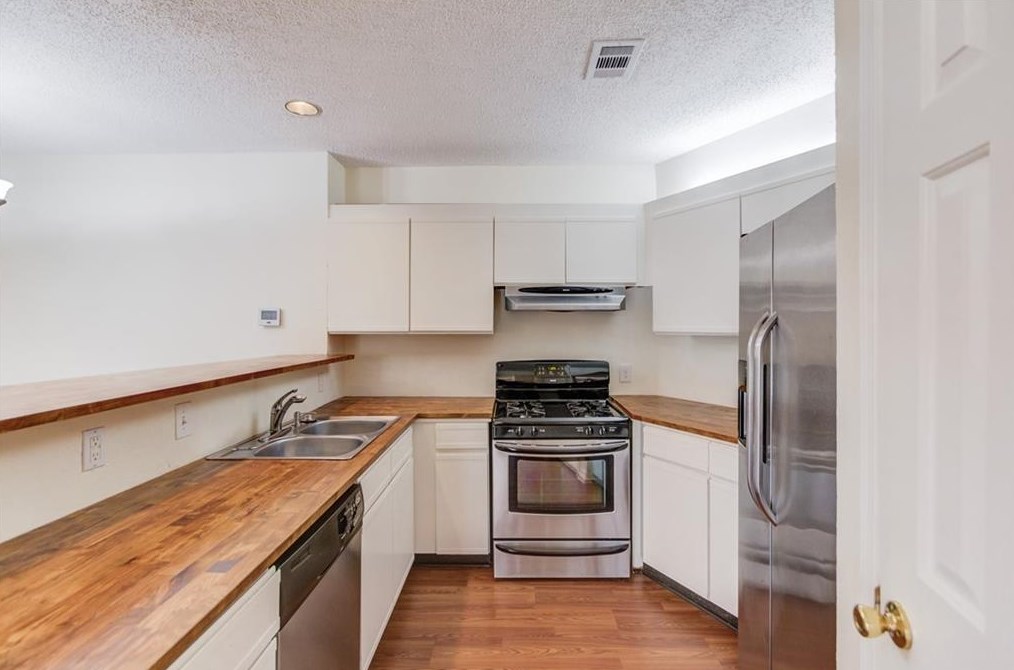 497 Sherman Way, Decatur GA  30033-5466 exterior