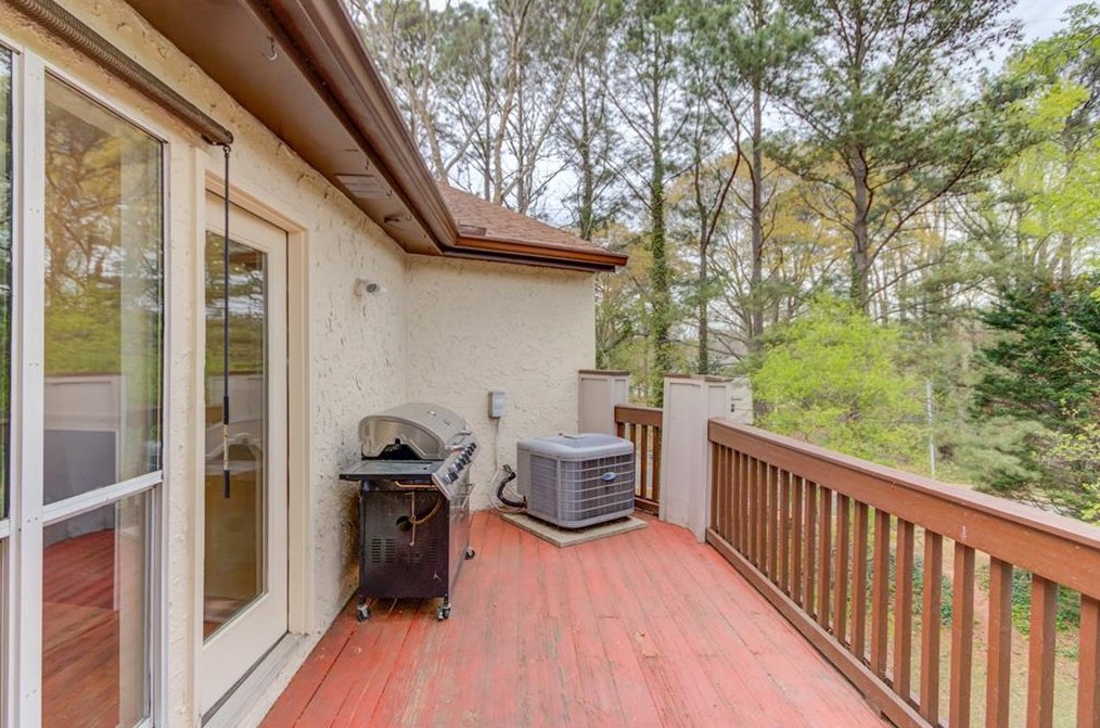 497 Sherman Way, Decatur GA  30033-5466 exterior