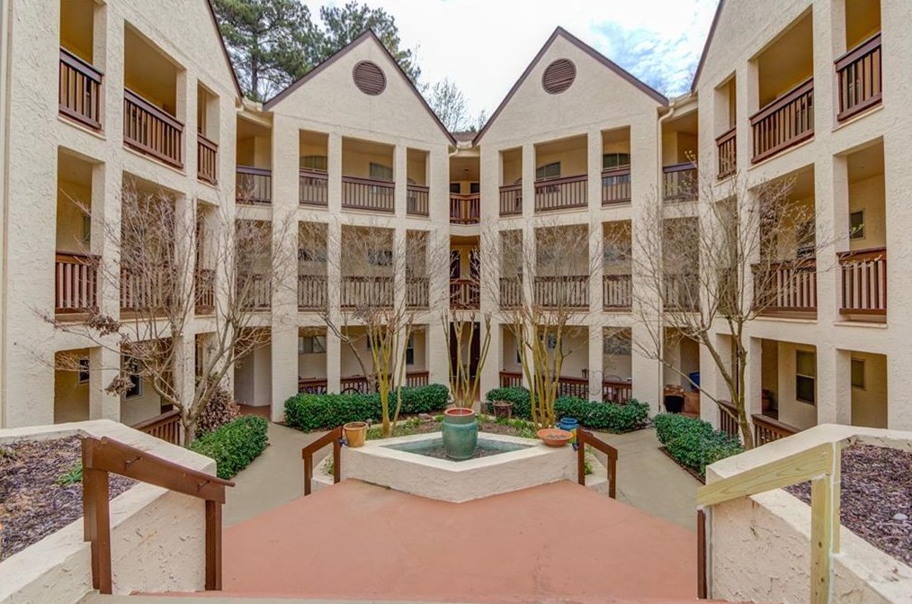 497 Sherman Way, Decatur GA  30033-5466 exterior