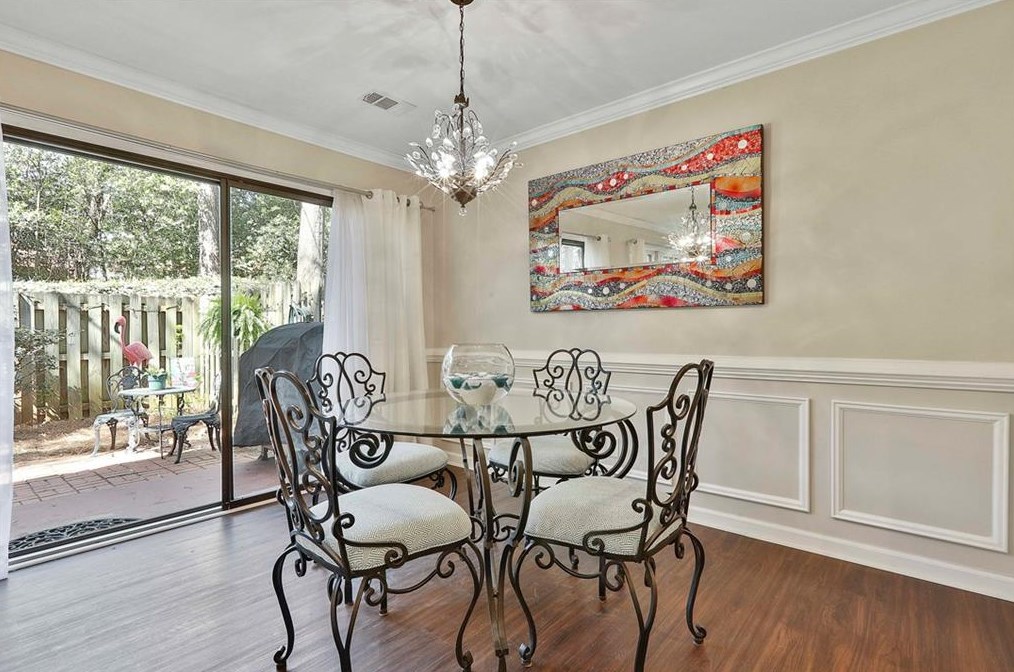 2766 Farmstead Rd, Smyrna GA  30080-2620 exterior