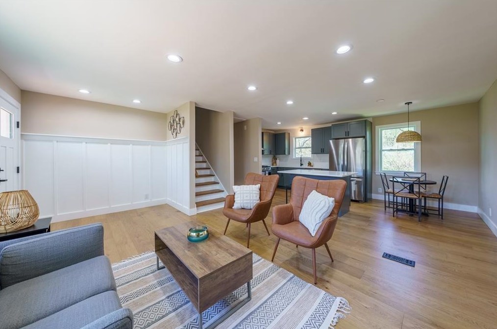 2255 Wallingford Dr, Decatur GA 30032-6239 exterior