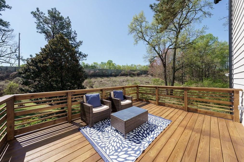 2255 Wallingford Dr, Decatur GA 30032-6239 exterior