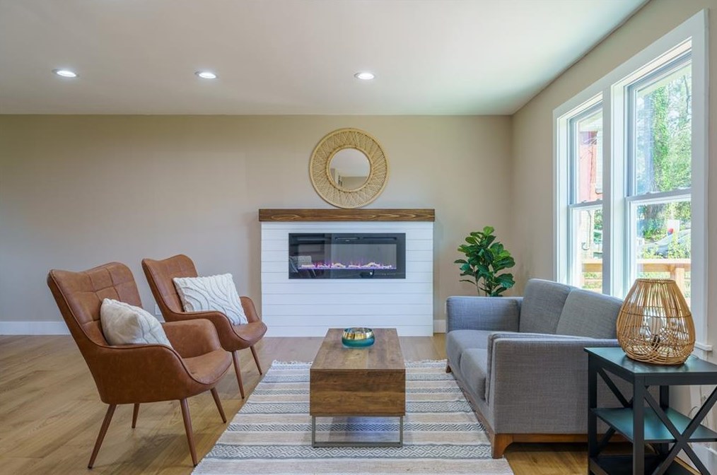 2255 Wallingford Dr, Decatur GA 30032-6239 exterior