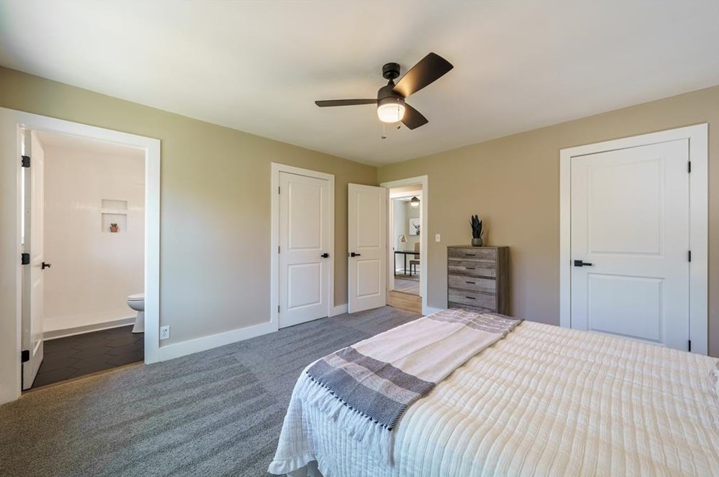 2255 Wallingford Dr, Decatur GA 30032-6239 exterior