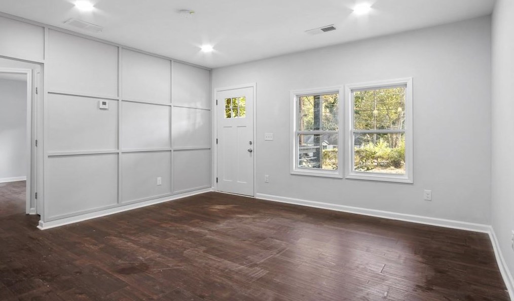 3378 Glenwood Rd, Decatur GA  30032-4276 exterior