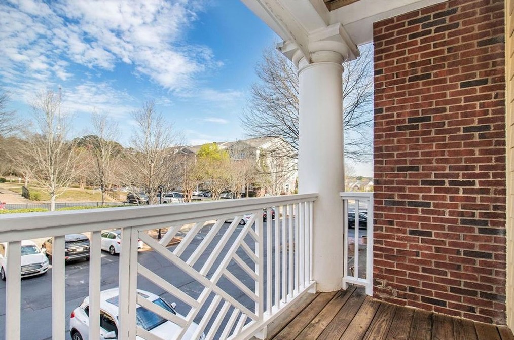 1965 Nocturne Dr, Alpharetta GA 30009-7618 exterior