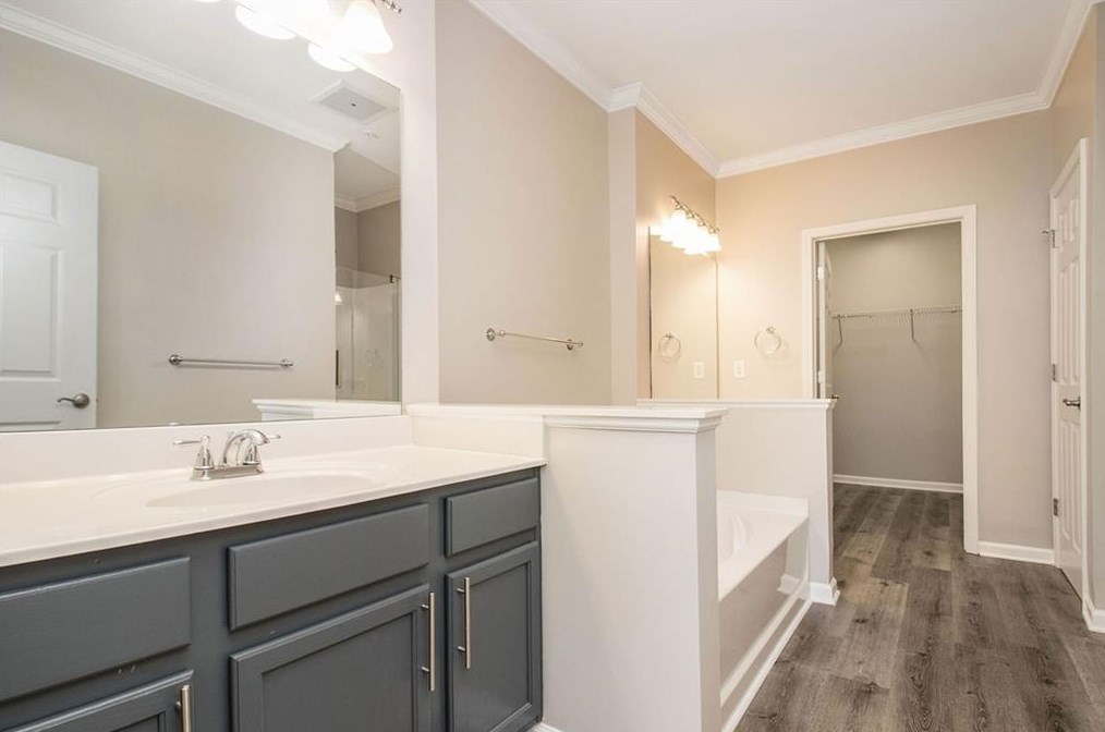 1965 Nocturne Dr, Alpharetta GA 30009-7618 exterior