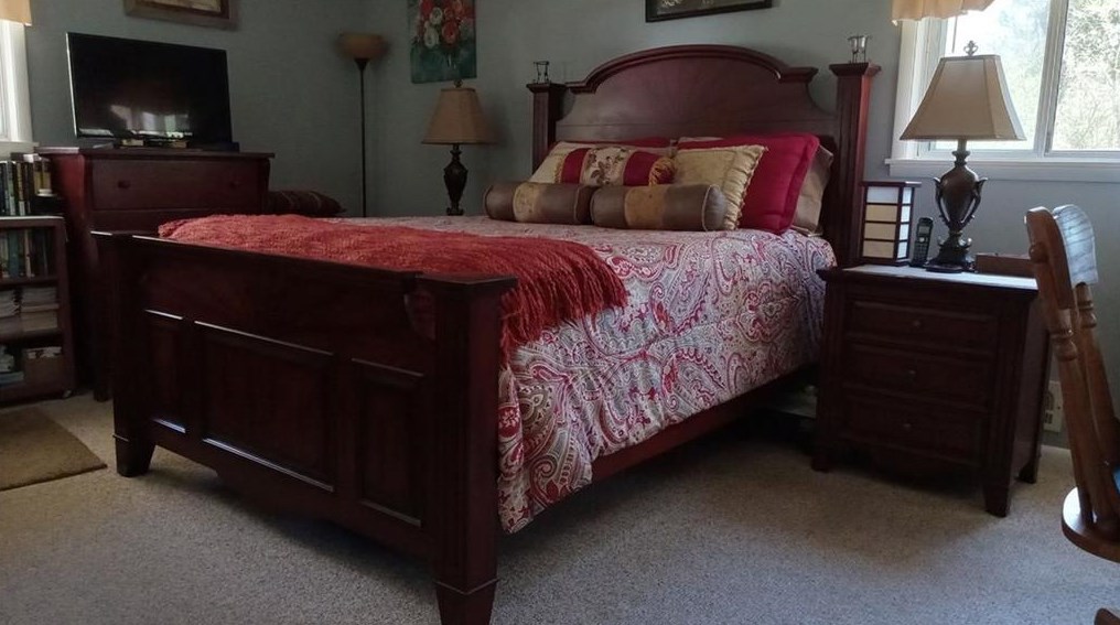 1524 Pine Glen Cir, Decatur GA  30035-1527 exterior