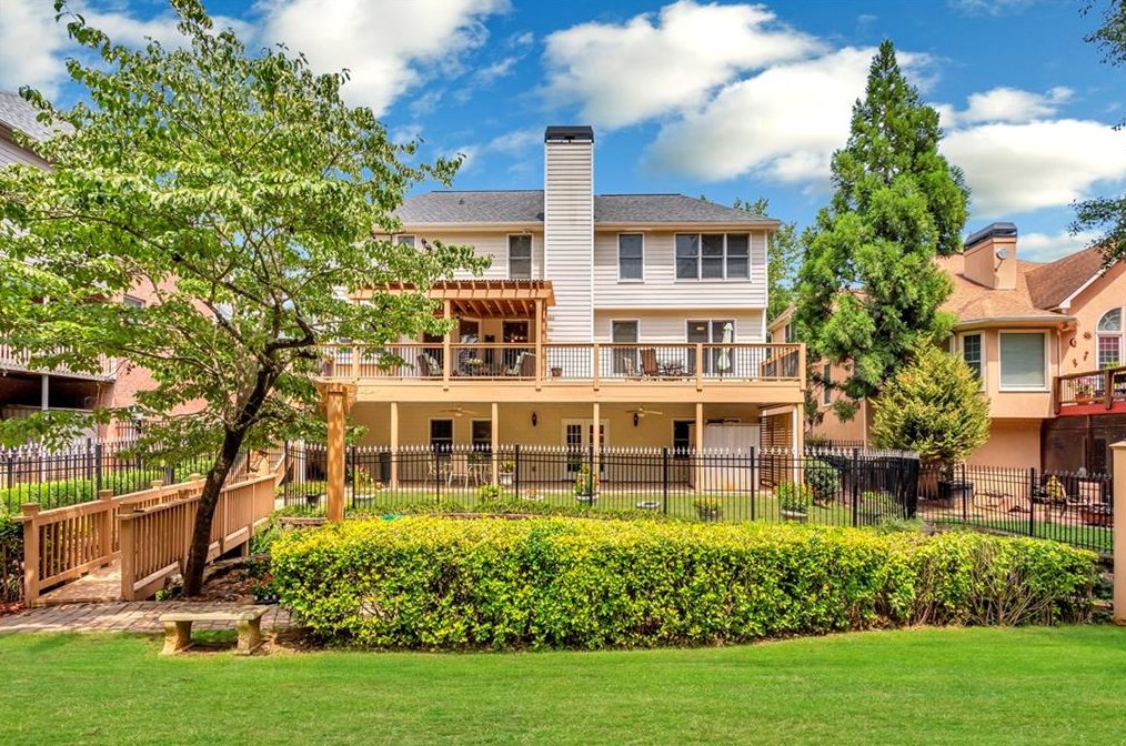 1539 Reserve Cir, Decatur GA  30033-1538 exterior