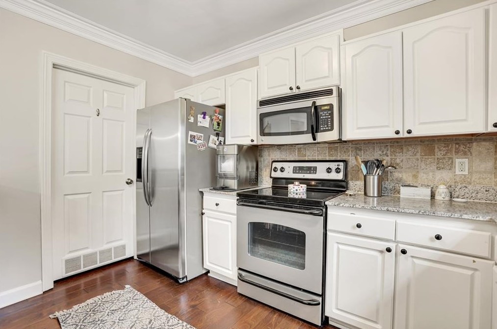50 Mount Vernon Cir, Atlanta GA  30338-5434 exterior