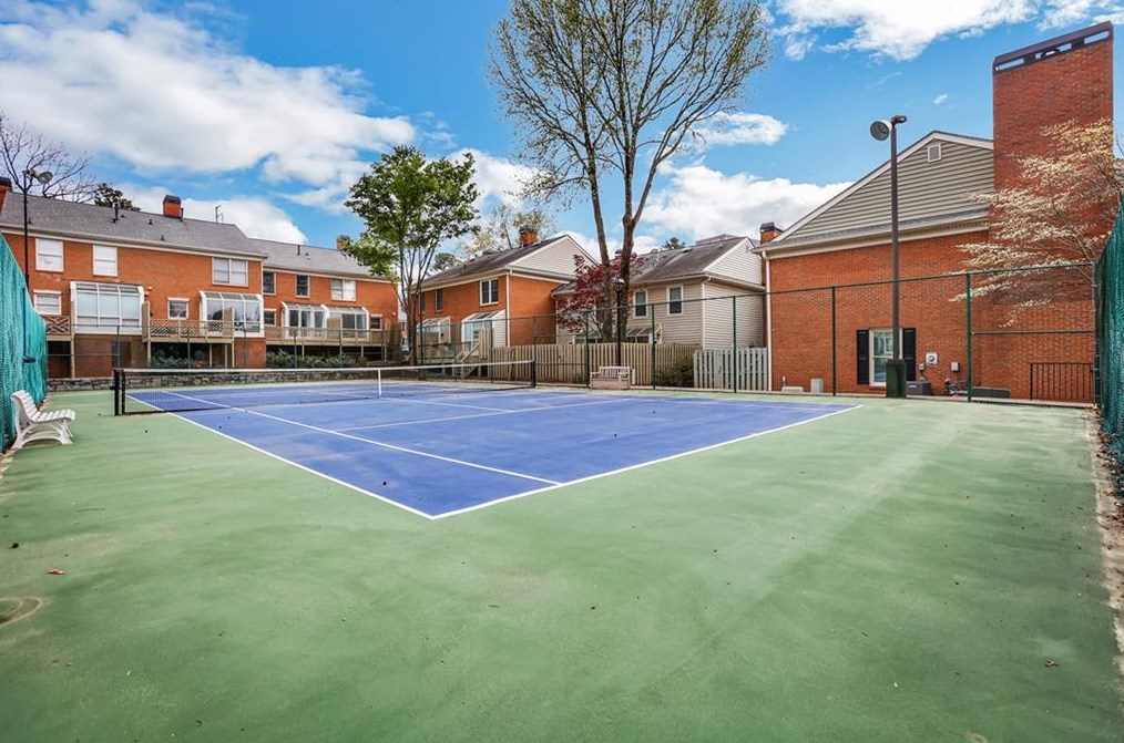50 Mount Vernon Cir, Atlanta GA  30338-5434 exterior
