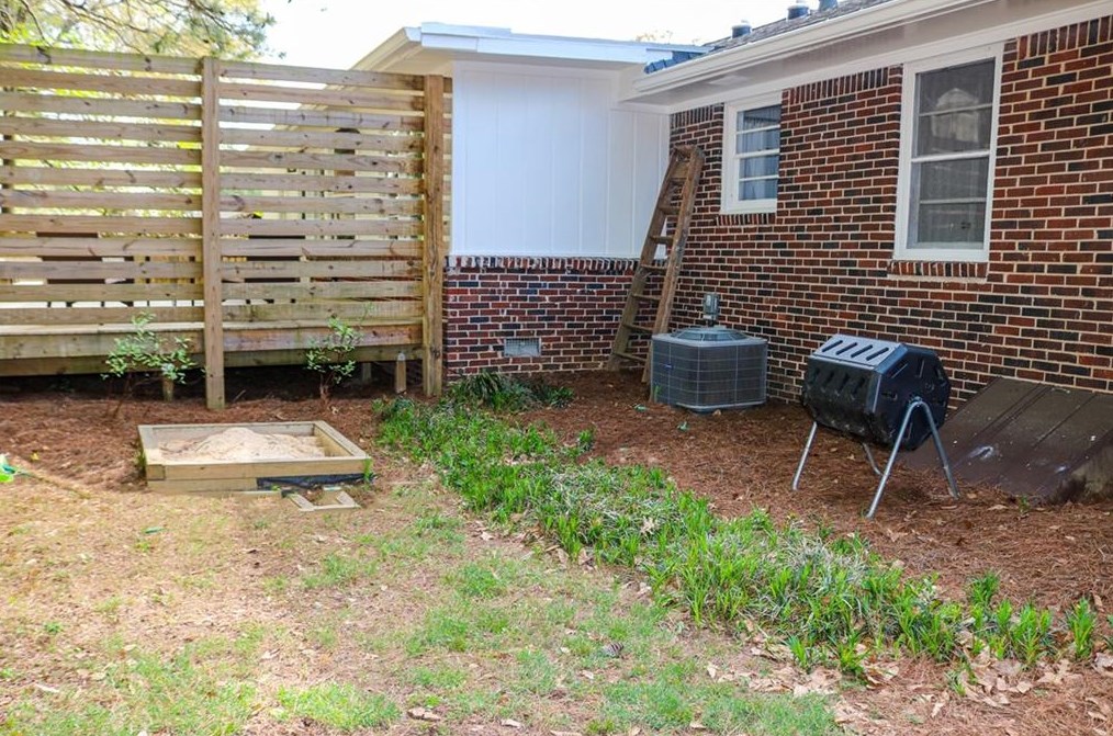 579 Superior Ave, Decatur GA  30030-1404 exterior