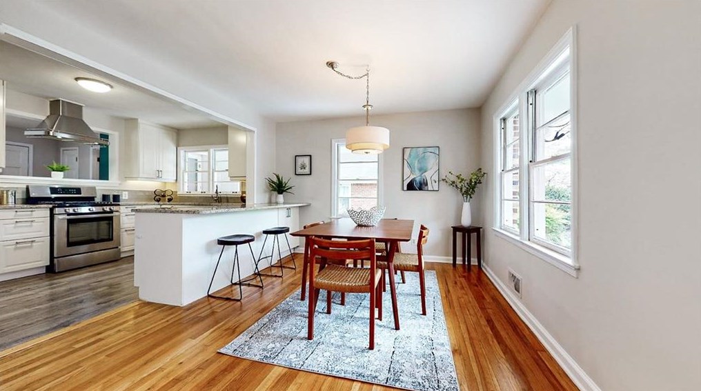 579 Superior Ave, Decatur GA  30030-1404 exterior