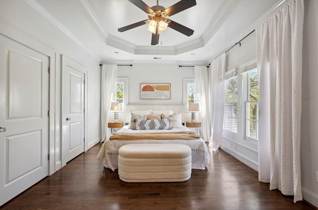 224 Chelsea Dr, Decatur GA  30030-5004 exterior