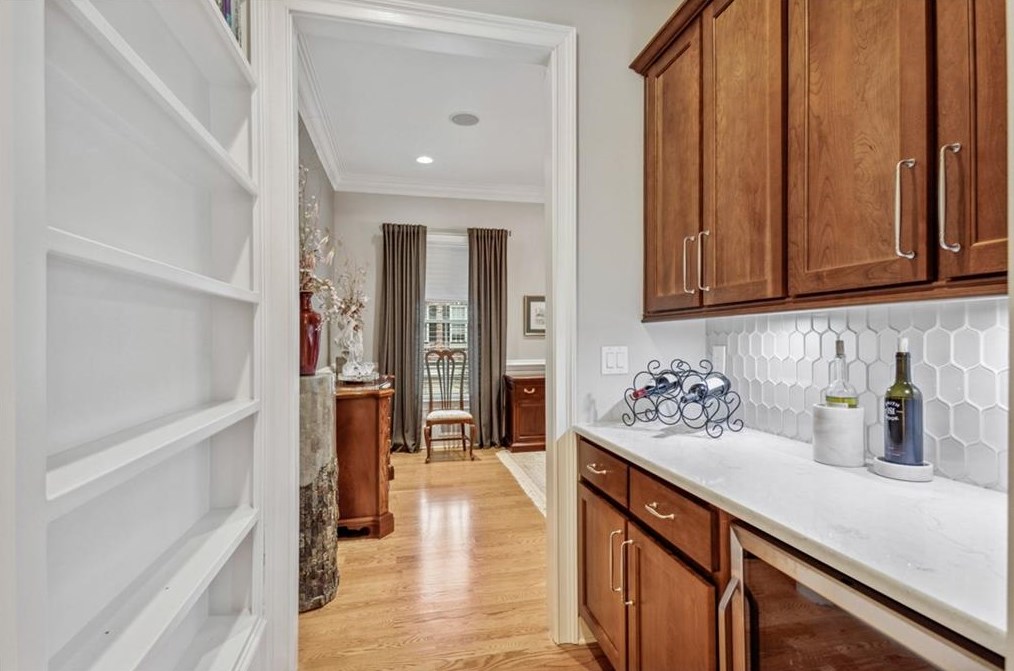 2221 Edgartown Ln, Smyrna GA  30080-6538 exterior