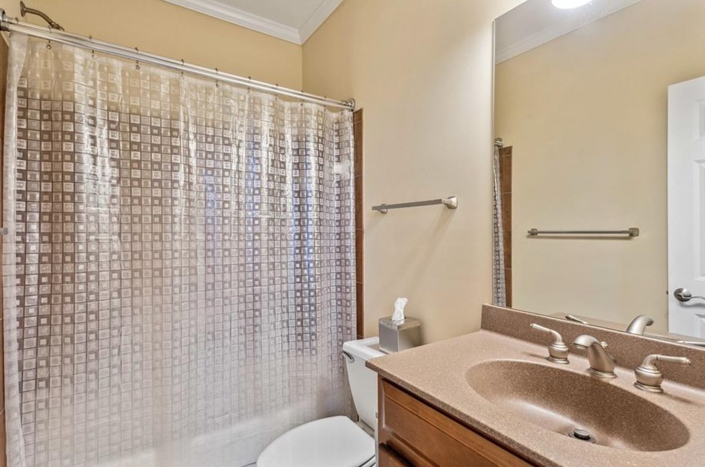 2221 Edgartown Ln, Smyrna GA  30080-6538 exterior