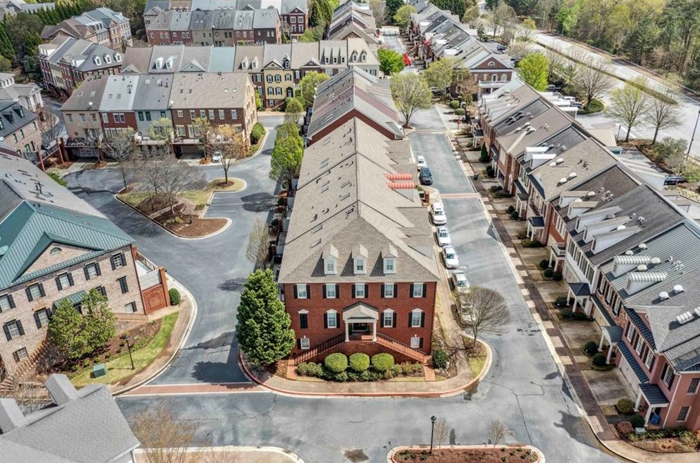 2221 Edgartown Ln, Smyrna GA  30080-6538 exterior