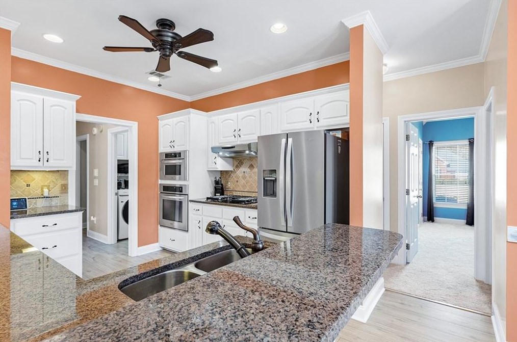 2372 Herring Woods Trl, Grayson GA  30017-4094 exterior