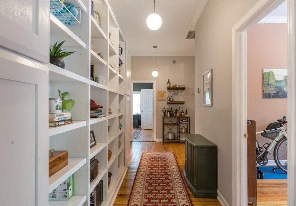 2869 Amelia Ave, Decatur GA  30032-4307 exterior