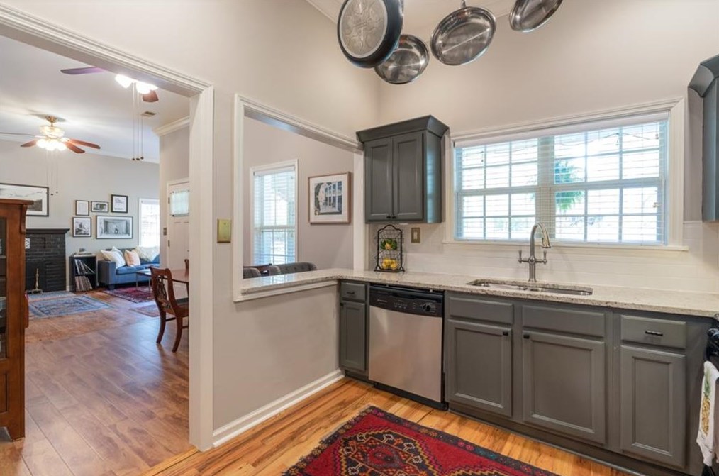 2869 Amelia Ave, Decatur GA  30032-4307 exterior