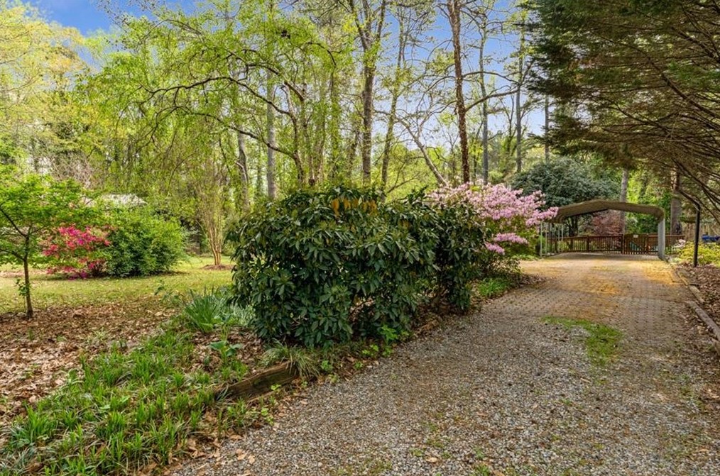 2869 Amelia Ave, Decatur GA  30032-4307 exterior