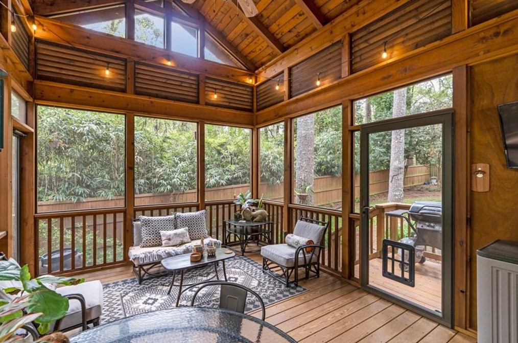 2869 Amelia Ave, Decatur GA  30032-4307 exterior