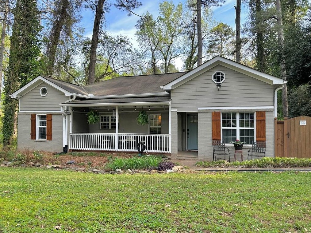 2869 Amelia Ave, Decatur GA  30032-4307 exterior