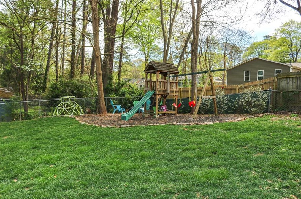 2291 Ava Pl, Decatur GA  30033-4707 exterior