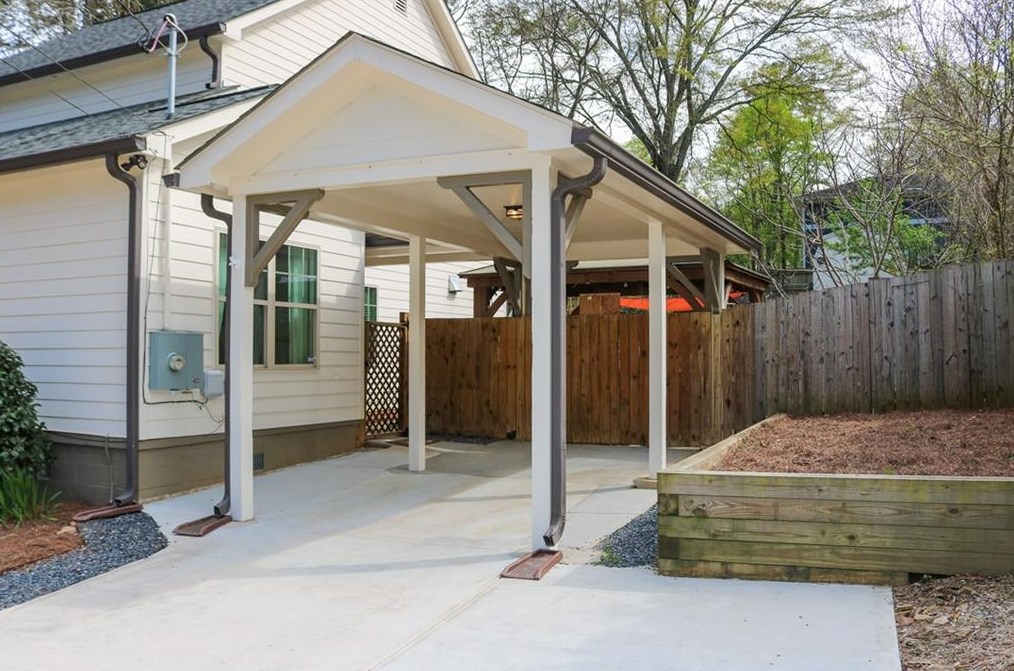 2291 Ava Pl, Decatur GA  30033-4707 exterior