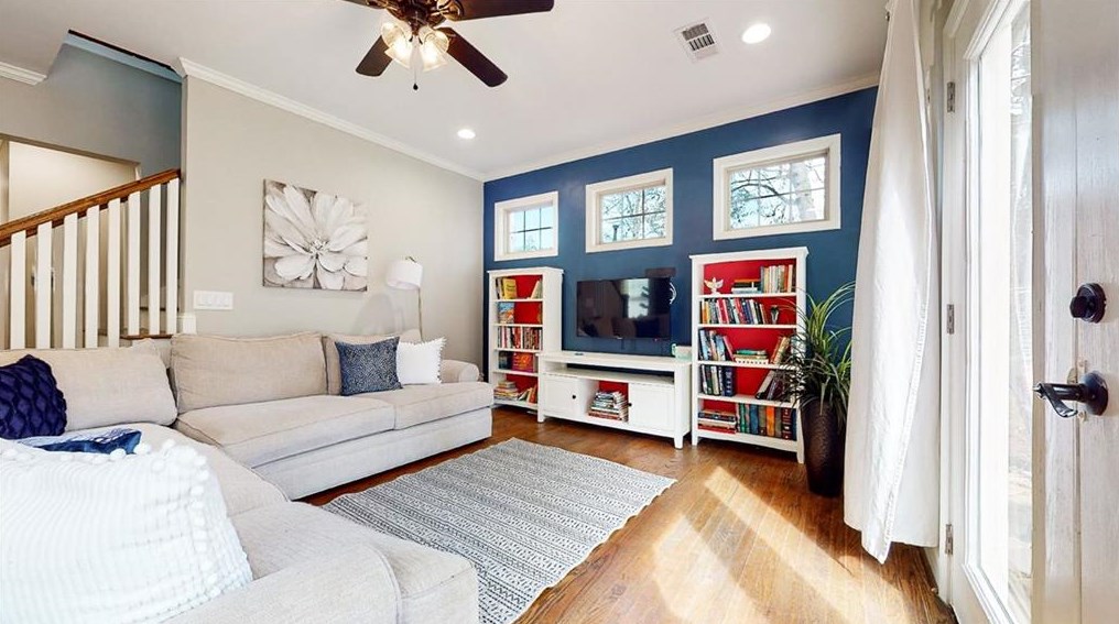 2291 Ava Pl, Decatur GA  30033-4707 exterior
