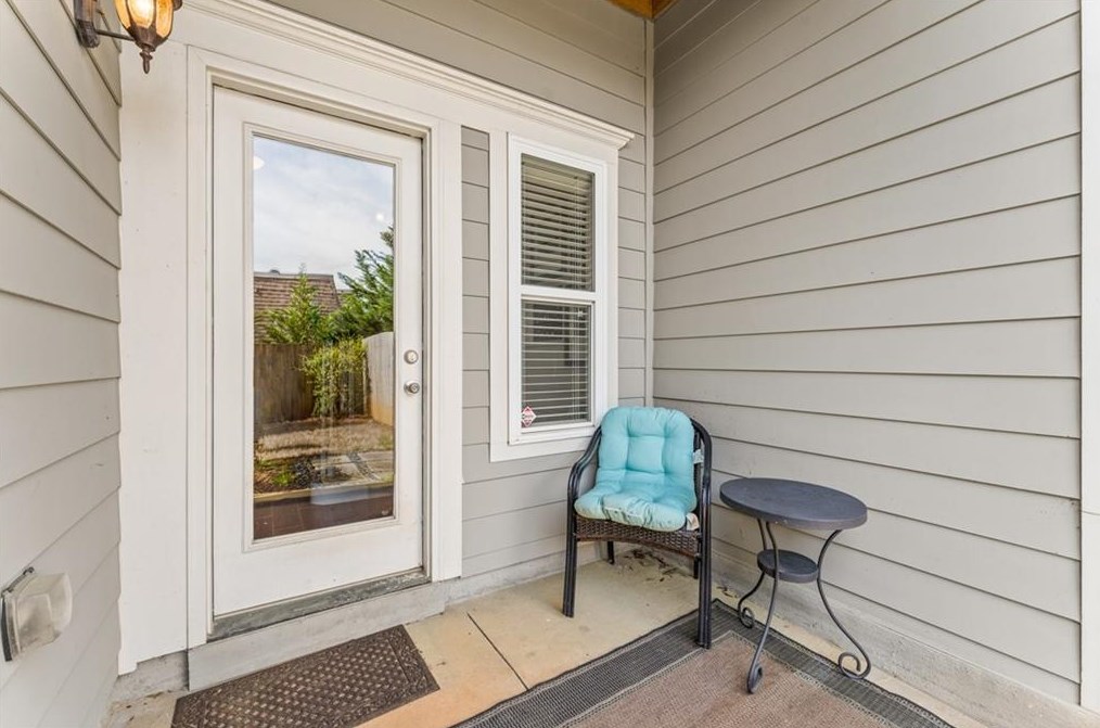 3118 Turman Cir, Decatur GA  30033-3255 exterior