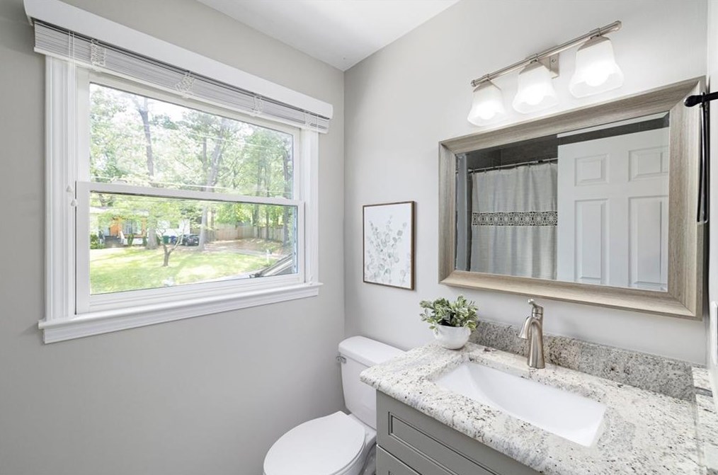 1969 Stanton St, Decatur GA  30032-4154 exterior