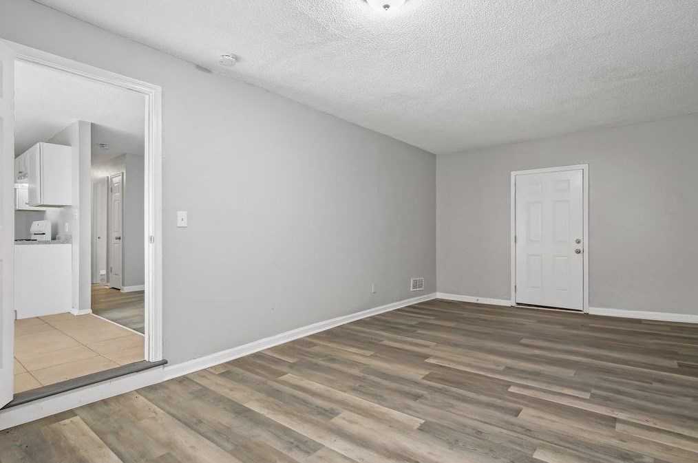 1486 Joy Ln, Decatur GA  30032-3022 exterior