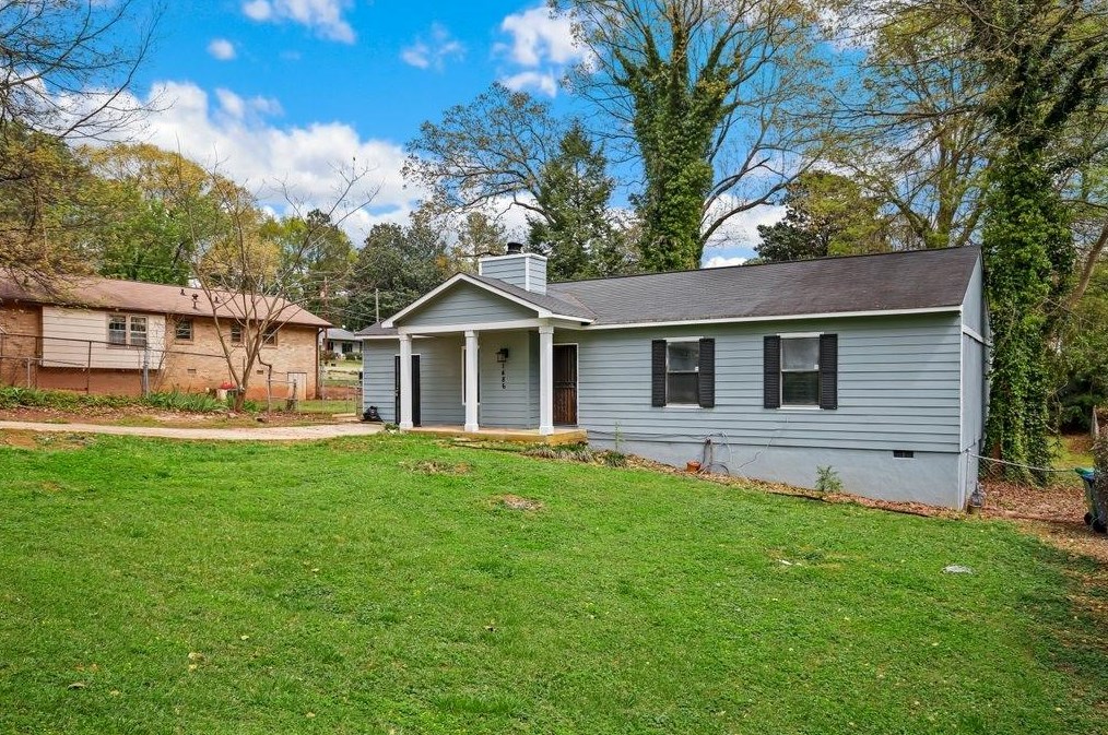 1486 Joy Ln, Decatur GA  30032-3022 exterior