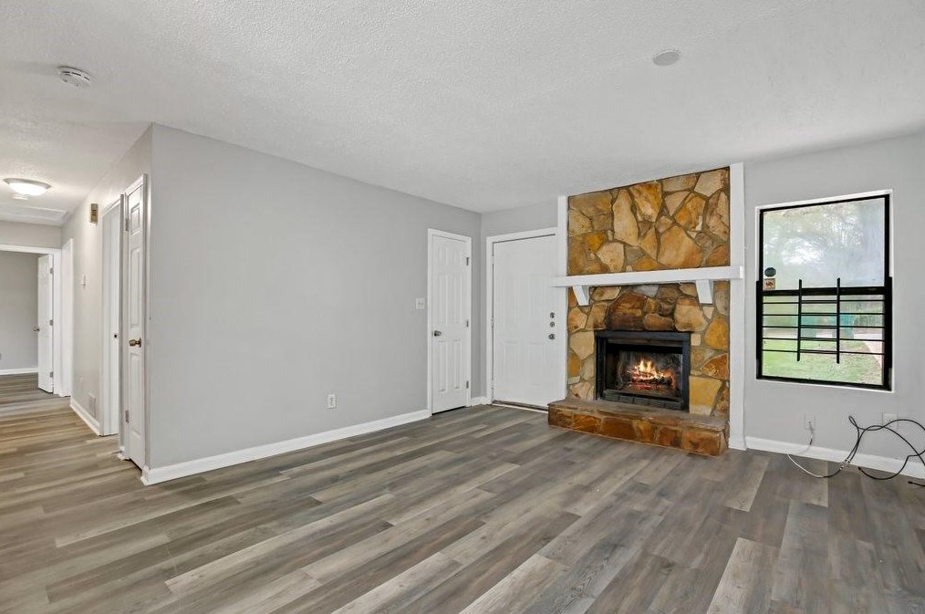 1486 Joy Ln, Decatur GA  30032-3022 exterior