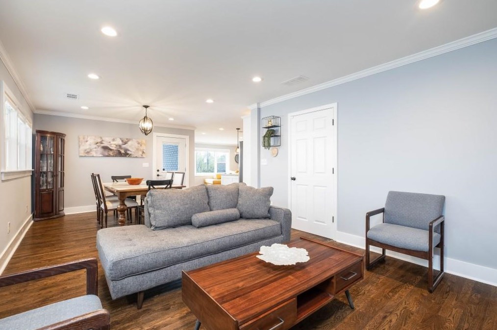 3142 Gay Dr, Decatur GA  30032-7135 exterior