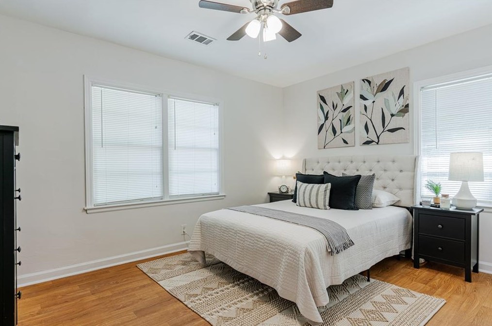 3723 Glenwood Rd, Decatur GA  30032-4527 exterior