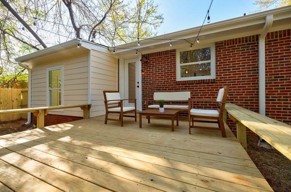 2695 Miriam Ln, Decatur GA  30032-5732 exterior