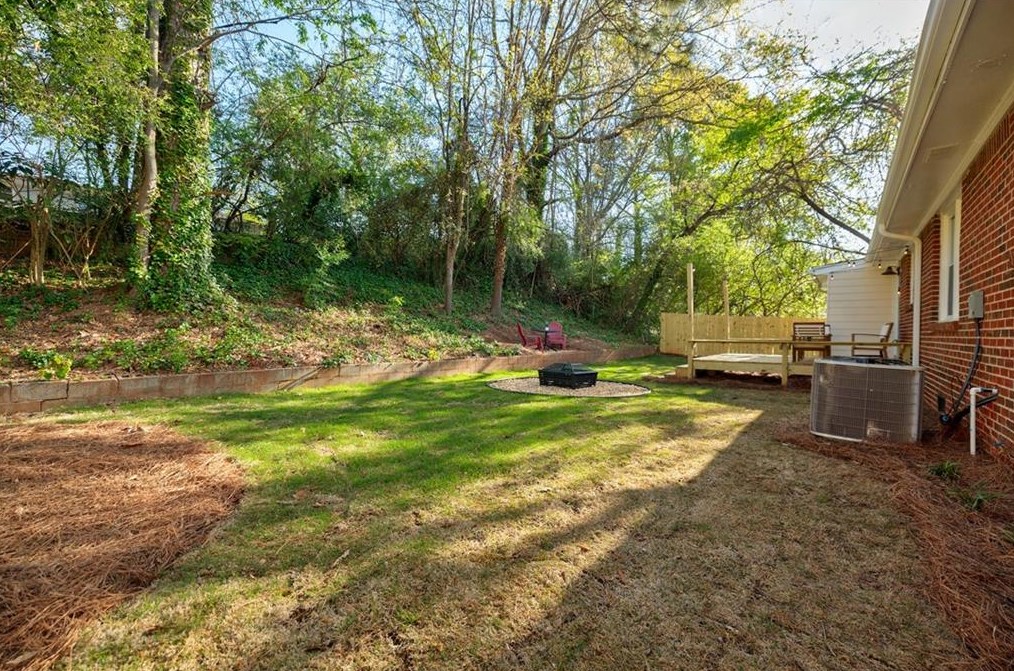 2695 Miriam Ln, Decatur GA  30032-5732 exterior