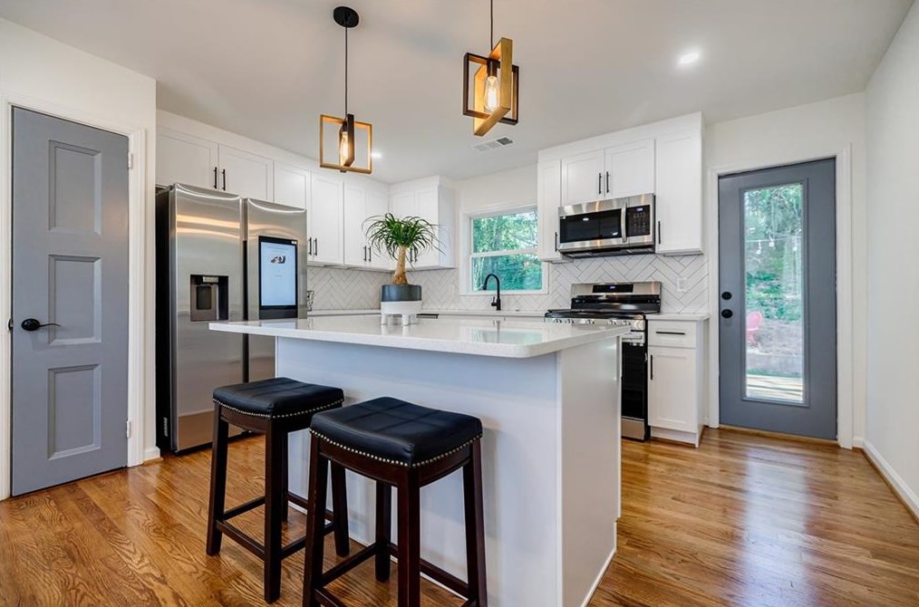 2695 Miriam Ln, Decatur GA  30032-5732 exterior