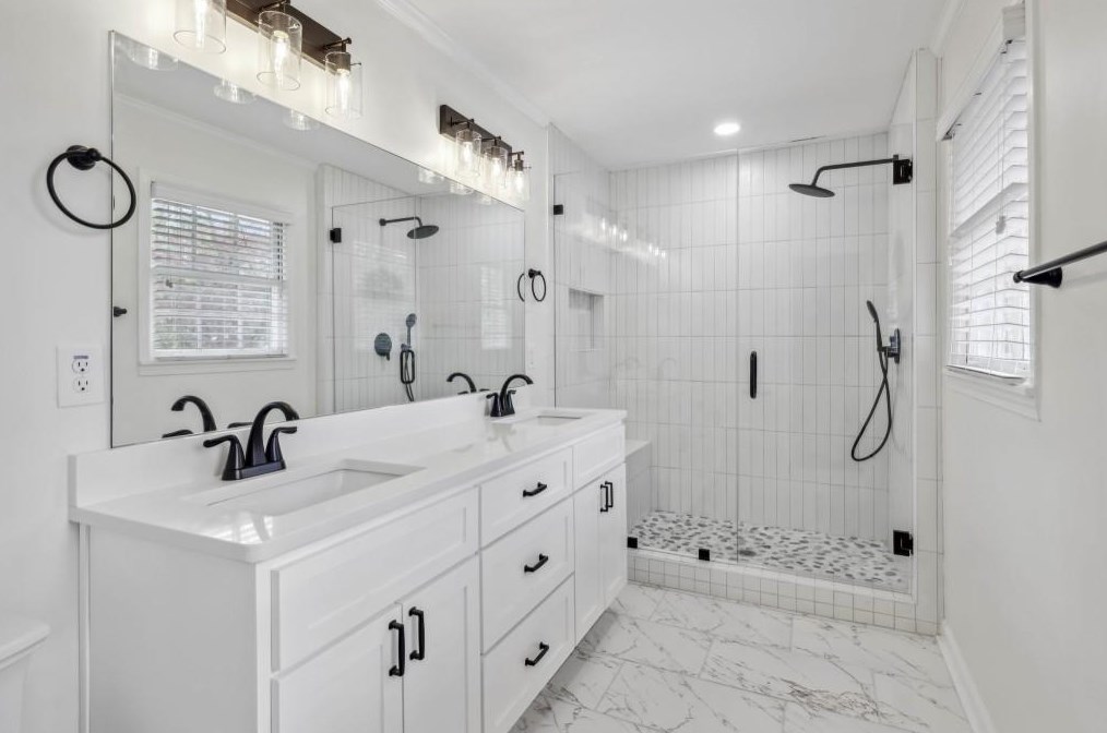 2889 Bonanza Dr, Decatur GA  30033-1509 exterior